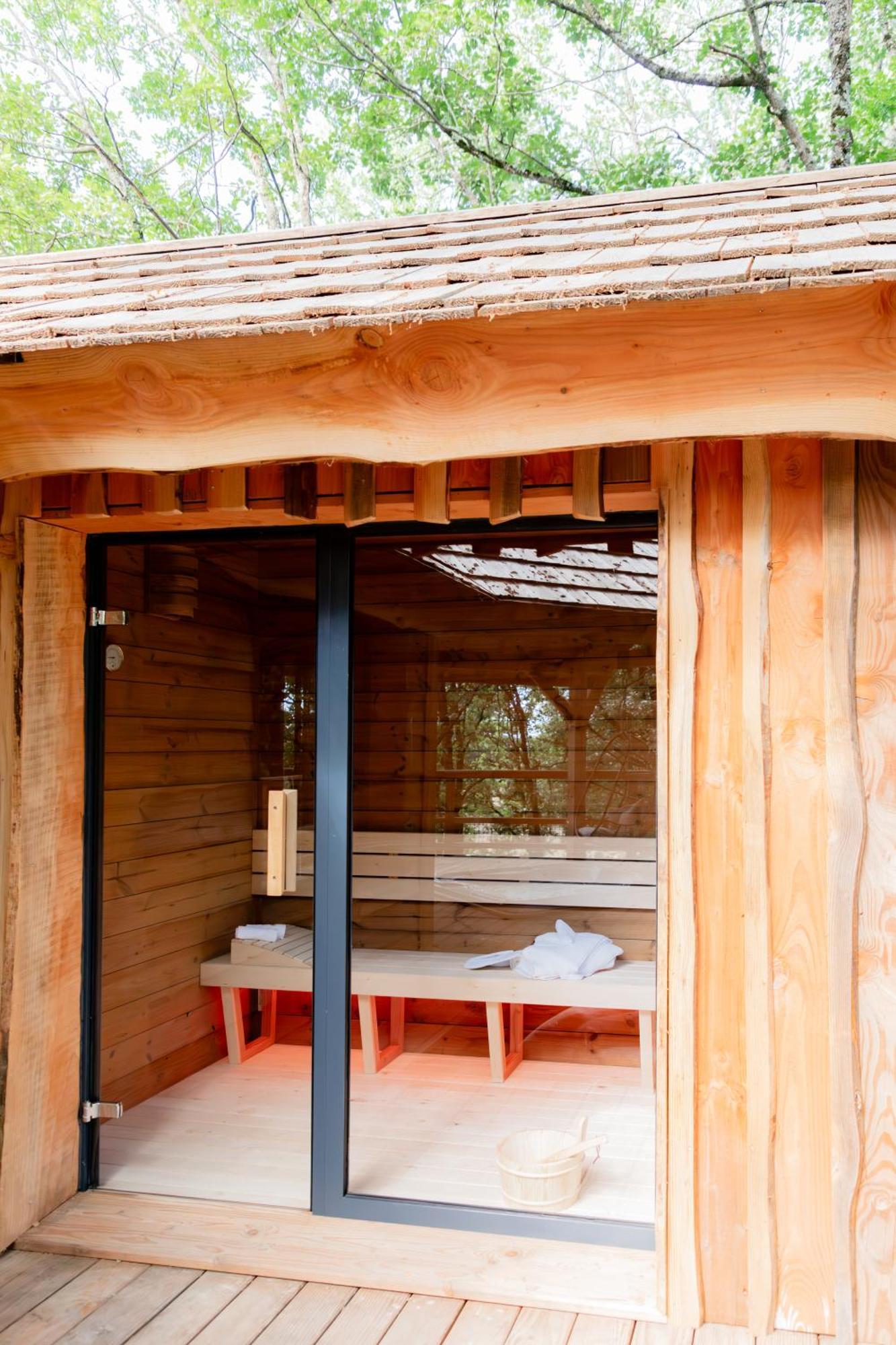 Dolce Et Cabane Berat Buitenkant foto