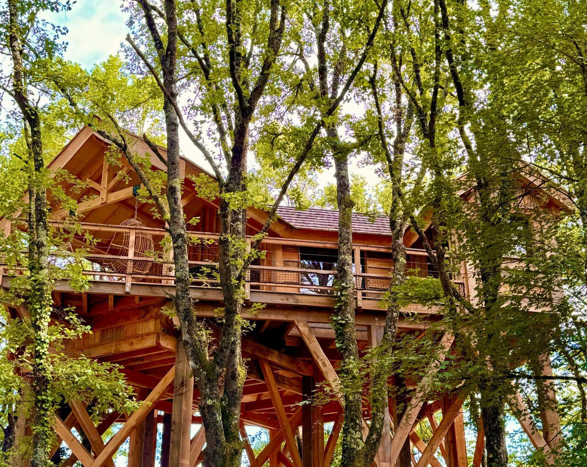 Dolce Et Cabane Berat Buitenkant foto