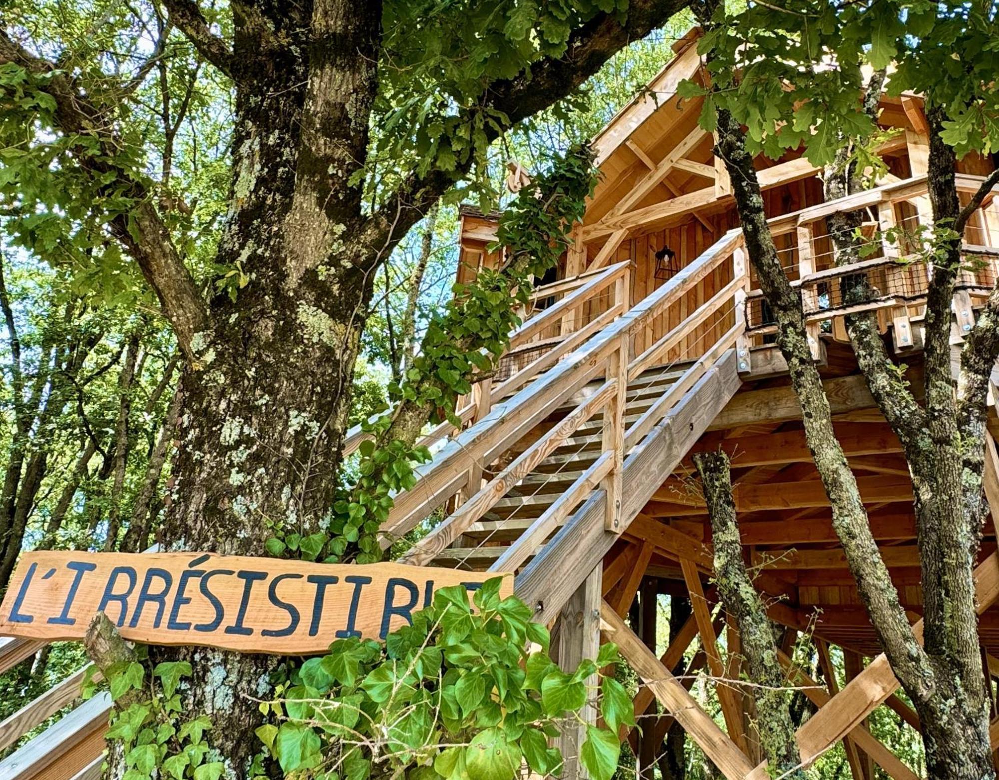 Dolce Et Cabane Berat Buitenkant foto