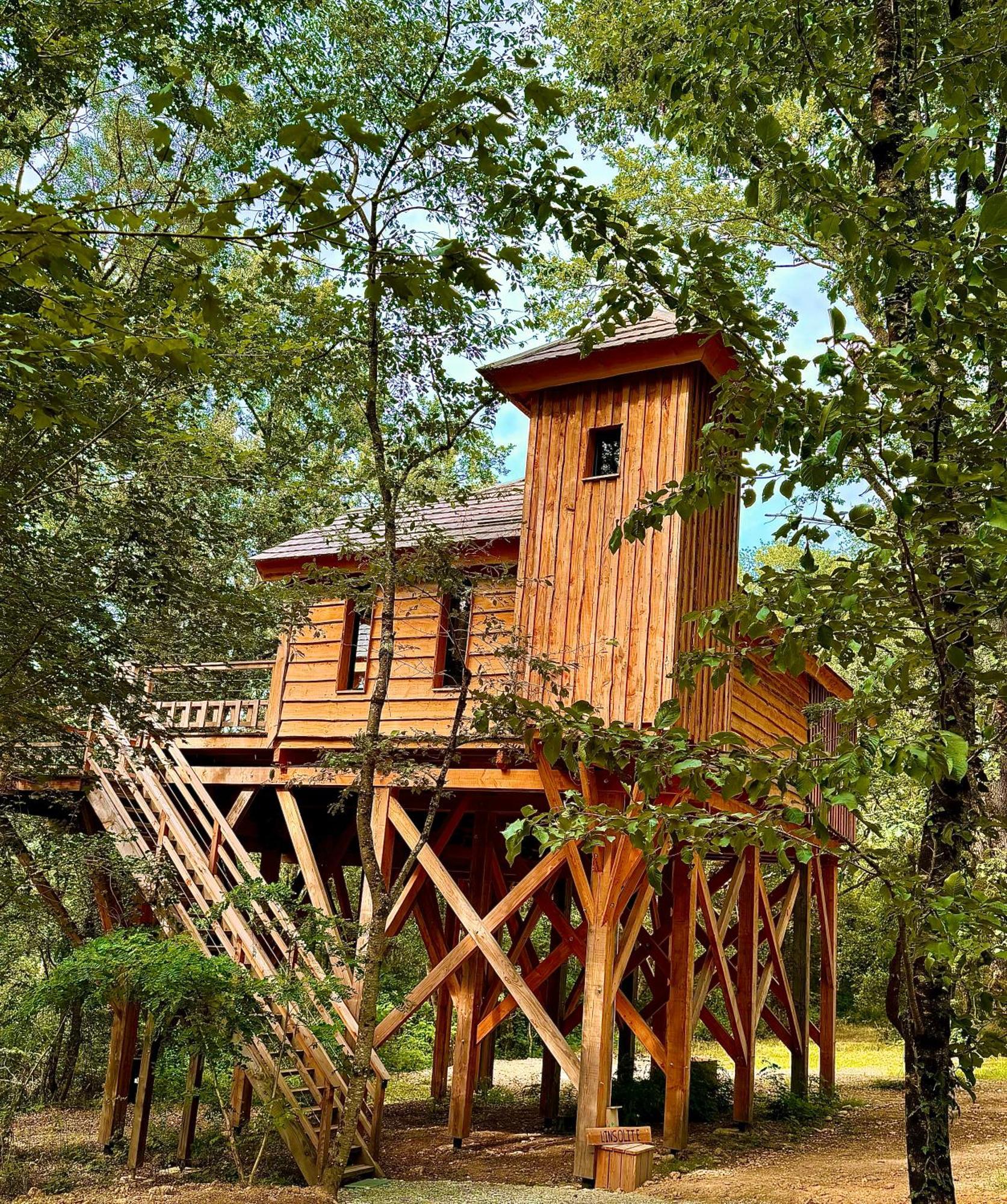 Dolce Et Cabane Berat Buitenkant foto